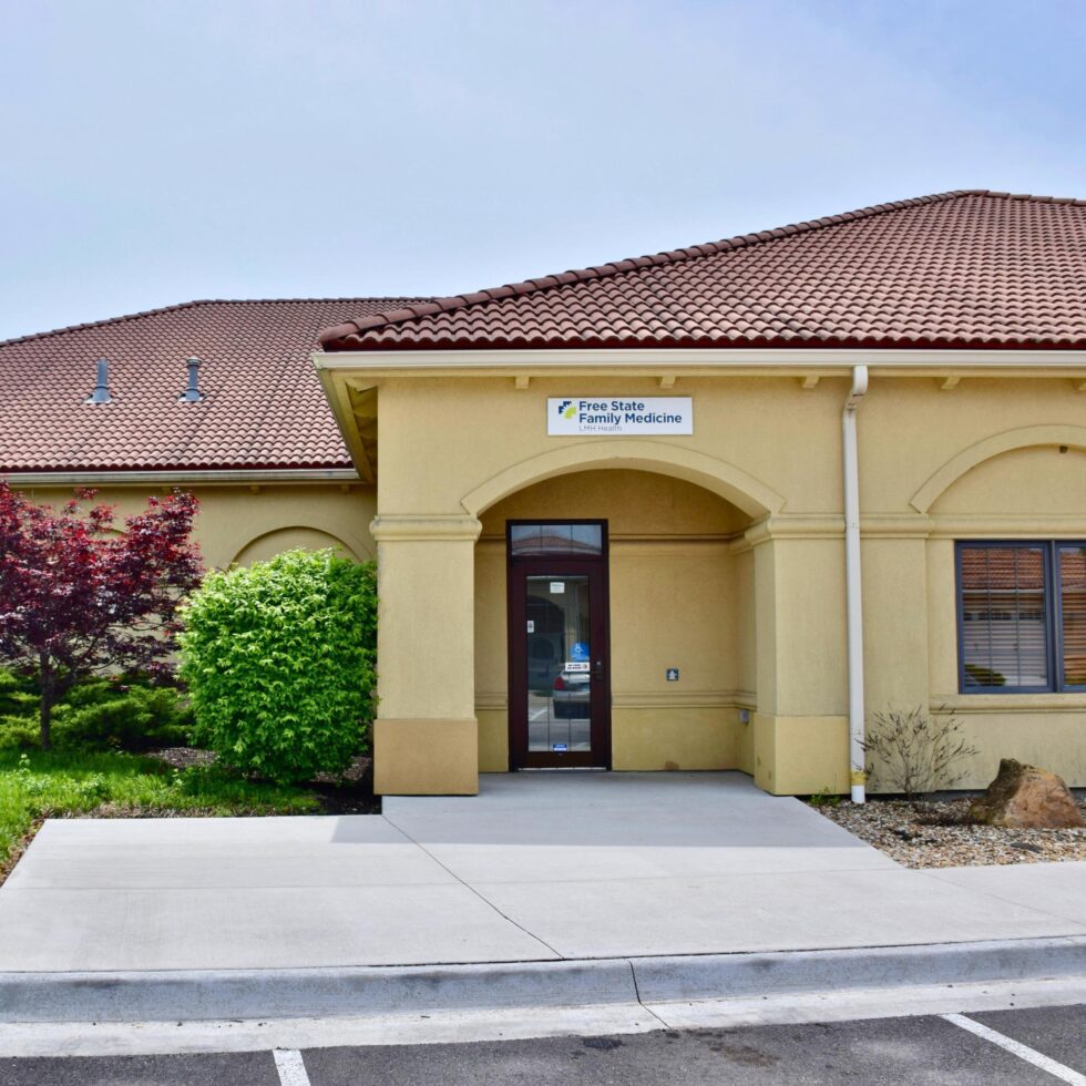 1220 Biltmore Dr., Lawrence, KS